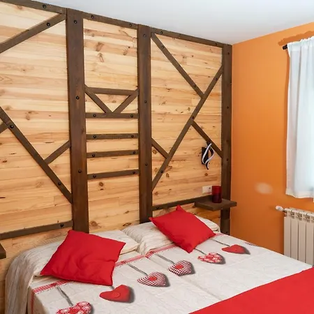 La Casona De Trescasas Holiday home Sonsoto